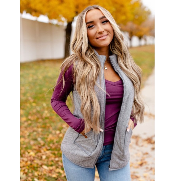 Ampersand Avenue Jackets & Blazers - NWT Ampersand Avenue Herringbone Vest